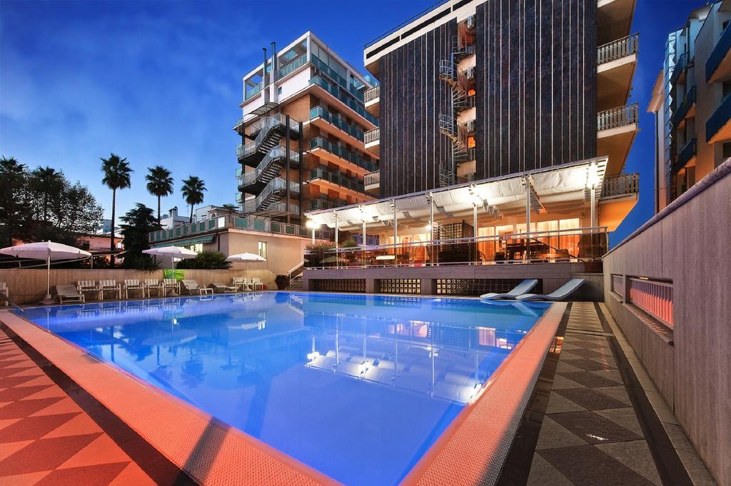 Hotel Continental San Benedetto del Tronto Esterno foto